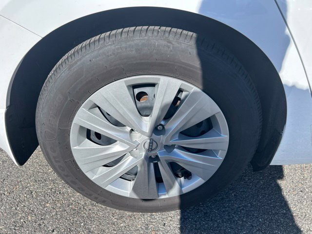 Certified 2025 Nissan Sentra S FWD image 21