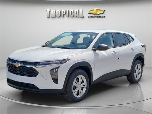 New 2026 Chevrolet Trax LS w/ Driver Confidence Package image 1