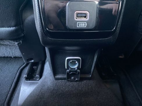 Used 2024 Jeep Compass Latitude image 37