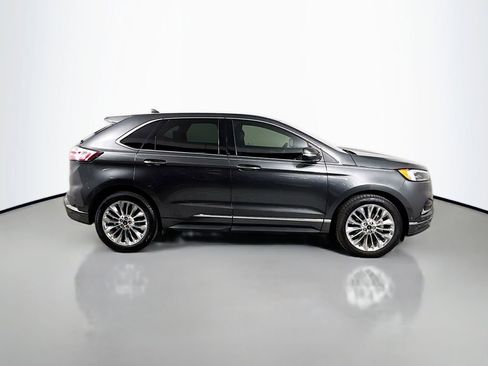 Used 2020 Ford Edge Titanium w/ Equipment Group 301A image 4