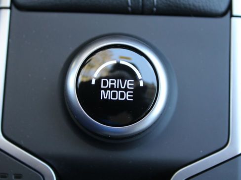 New 2026 Kia Sorento SX image 40