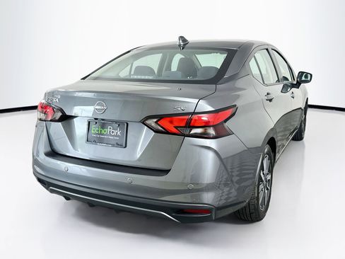 Used 2024 Nissan Versa SV FWD image 9