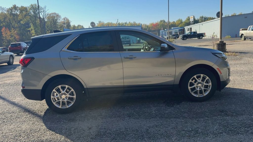 Used 2024 Chevrolet Equinox LT FWD image 9