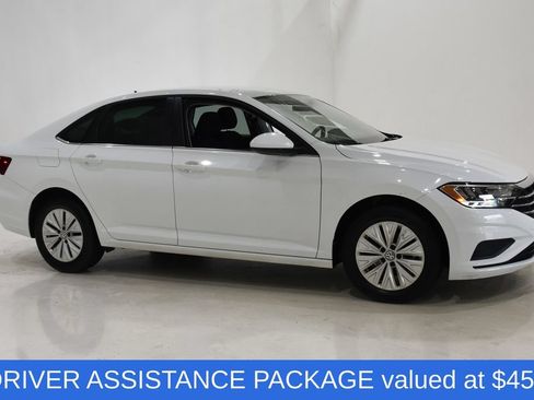 Used 2020 Volkswagen Jetta S w/ Driver Assistance Package FWD image 3
