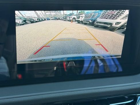 New 2026 Buick Envista Sport Touring FWD image 19