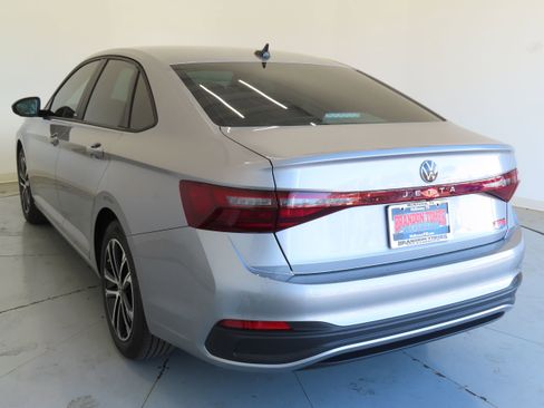 New 2026 Volkswagen Jetta Sport FWD image 7