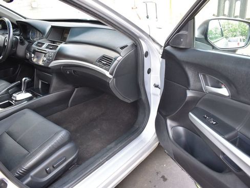Used 2013 Honda Crosstour EX-L image 16