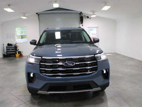New 2026 Ford Explorer Active image 2