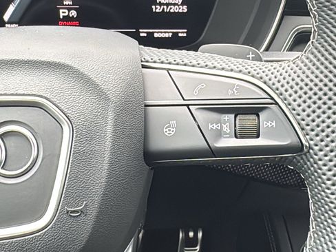 Used 2025 Audi S5 Premium Plus image 24