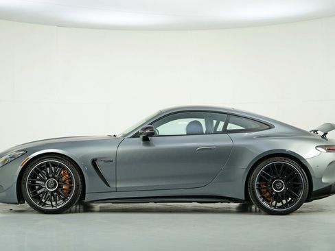 Used 2025 Mercedes-Benz AMG GT 63 S w/ AMG Carbon Fiber Package image 57