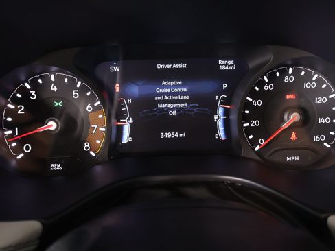 Used 2025 Jeep Compass Limited AWD/4WD image 4