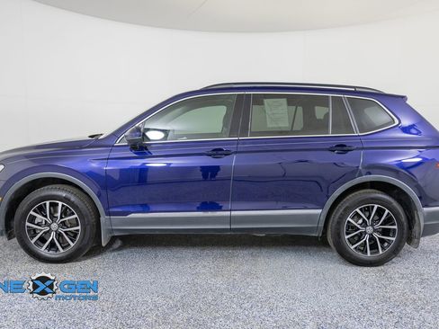 Used 2021 Volkswagen Tiguan SE FWD image 4
