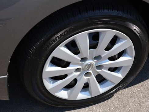 Used 2019 Nissan Sentra S FWD image 25