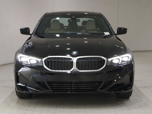 Used 2025 BMW 330i Sedan image 10