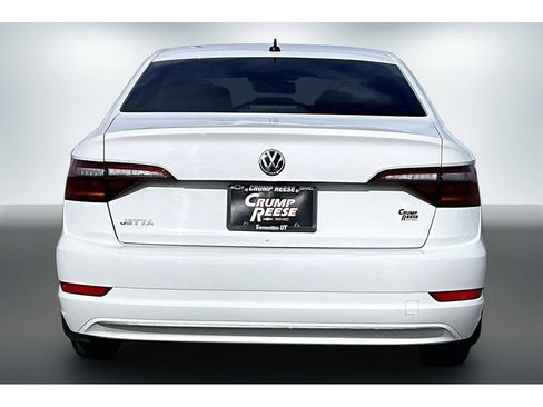 Used 2019 Volkswagen Jetta S w/ Driver Assistance Package FWD image 5