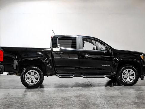 Used 2020 Chevrolet Colorado LT w/ Safety Package RWD image 9