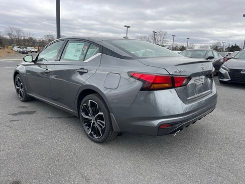 New 2025 Nissan Altima 2.5 SR image 7