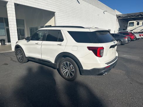 Used 2020 Ford Explorer ST w/ Premium Technology Package AWD/4WD image 2