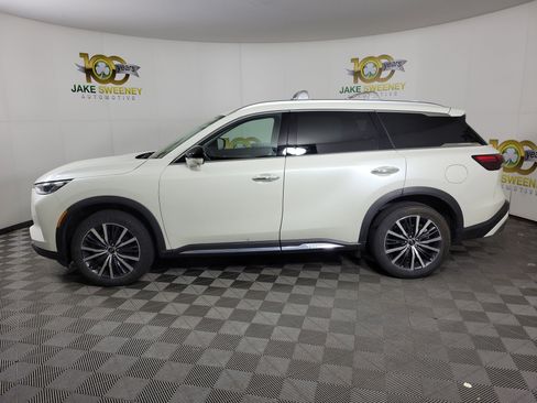 Used 2024 INFINITI QX60 Sensory AWD/4WD image 2