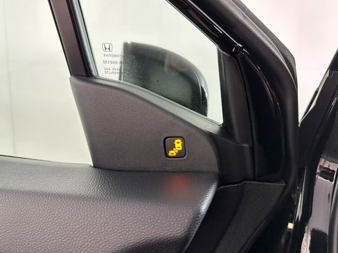 Used 2022 Honda Pilot Sport image 38