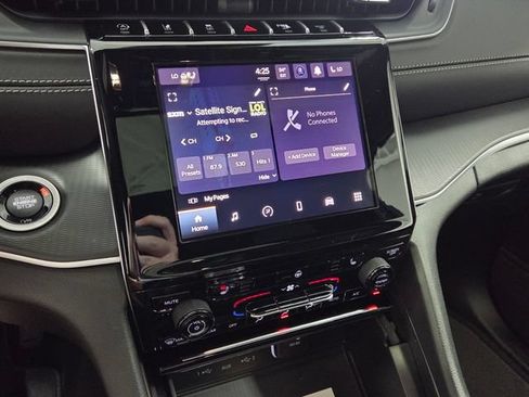 New 2026 Jeep Grand Cherokee L 2WD image 21