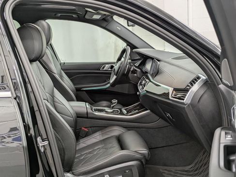 Used 2023 BMW X5 xDrive40i w/ Premium Package AWD/4WD image 21