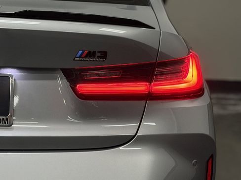 Used 2023 BMW M3 Competition image 14