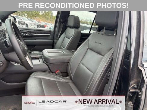Used 2023 GMC Yukon Denali AWD/4WD image 26