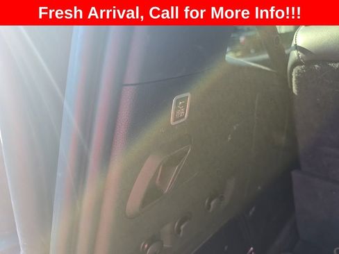 Used 2024 Jeep Wagoneer Series II AWD/4WD image 30