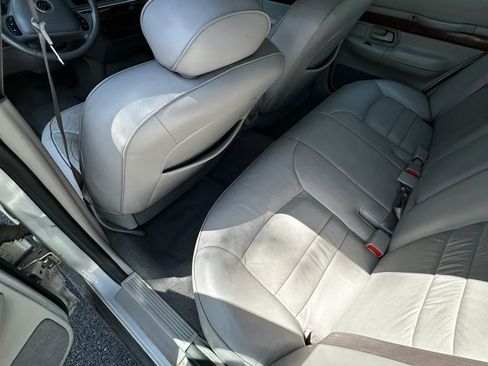 Used 2001 Mercury Grand Marquis LS RWD image 22