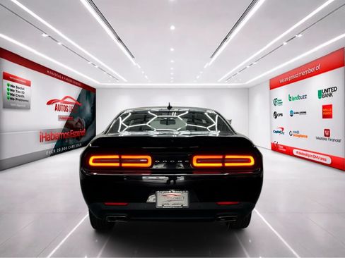 Used 2018 Dodge Challenger GT w/ Driver Convenience Group AWD/4WD image 6