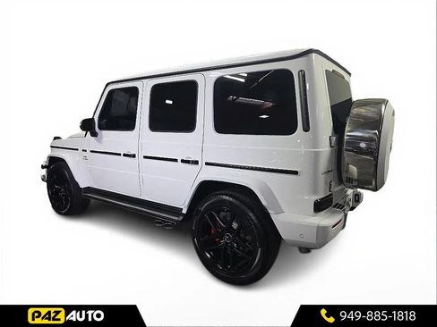 Used 2021 Mercedes-Benz G 63 AMG 4MATIC w/ G Manufaktur Interior Package image 3