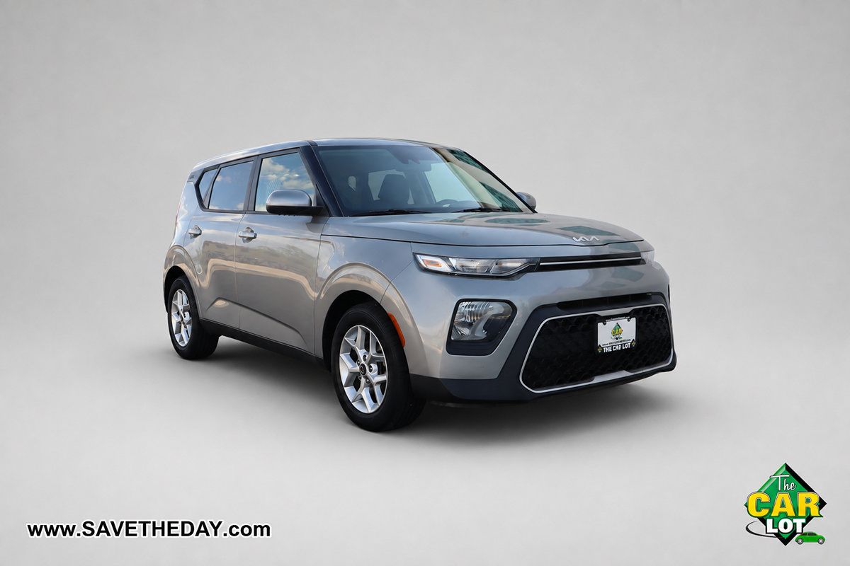 Used 2022 Kia Soul LX w/ Technology Package FWD image 10