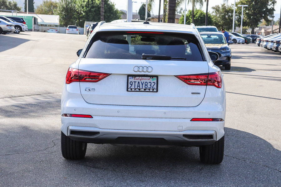 Used 2021 Audi Q3 2.0T Premium w/ Convenience Package AWD/4WD image 12