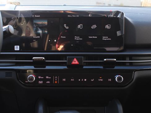 New 2026 Kia Sportage EX image 13