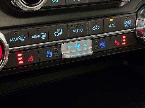 Used 2023 Ford F150 Raptor image 24