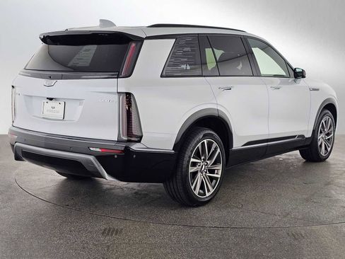 New 2026 Cadillac Vistiq Sport w/ LPO, Floor Liner Package AWD/4WD image 3