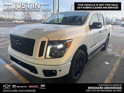 Used 2019 Nissan Titan SL w/ Midnight Edition