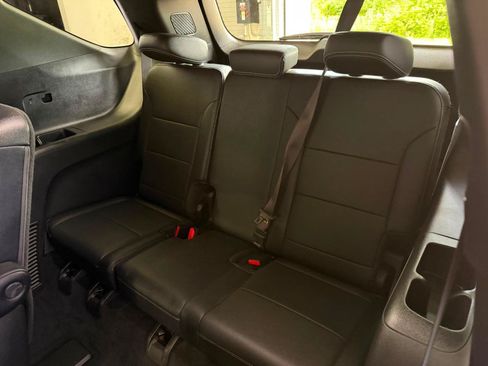 Used 2026 Chevrolet Traverse LT AWD/4WD image 21
