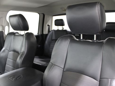 Used 2010 Dodge Ram 1500 Truck Sport image 5