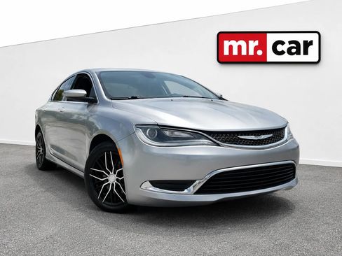 Used 2015 Chrysler 200 Limited w/ Convenience Group FWD image 1