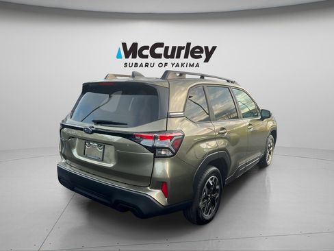 New 2026 Subaru Forester Premium image 3