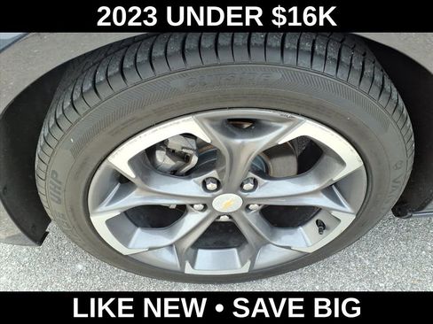 Used 2023 Chevrolet Malibu LT w/ Driver Confidence Package image 10