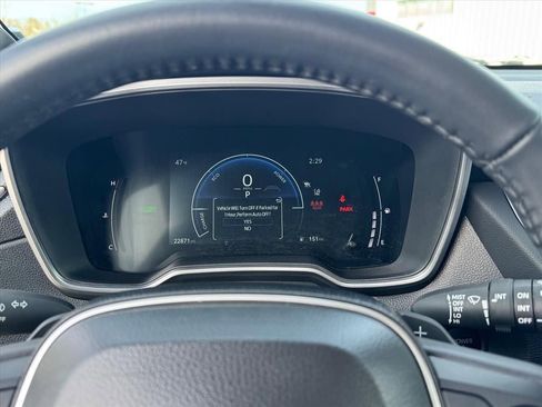 Certified 2024 Toyota Corolla Cross XSE w/ Convenience Package image 19