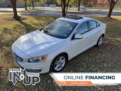 Used 2014 Volvo S60 T5 image 1