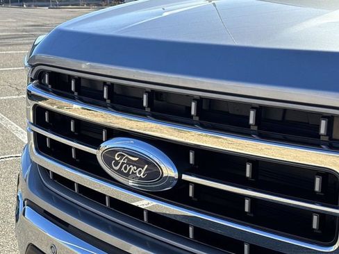 Used 2023 Ford F150 Lariat w/ Equipment Group 502A High image 28