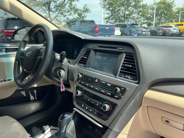 Used 2016 Hyundai Sonata SE FWD image 30