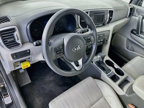 Used 2017 Kia Sportage LX AWD/4WD image 27