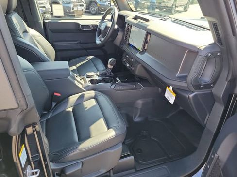 Used 2025 Ford Bronco Big Bend image 18