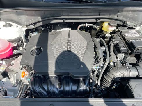 Used 2025 Kia Sorento LX image 51